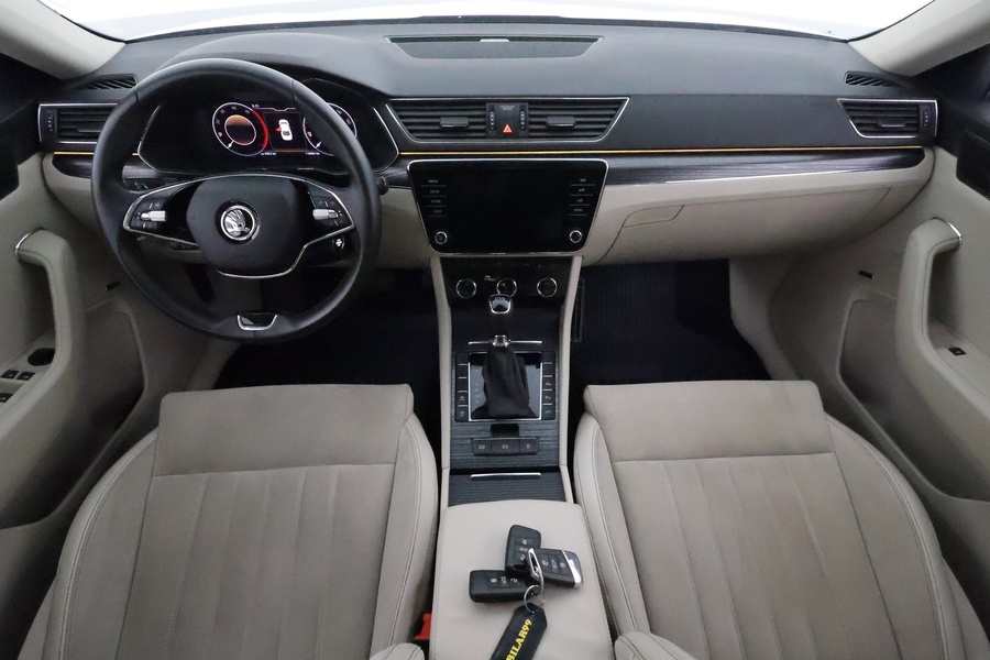 Skoda Superb vaihtoauto