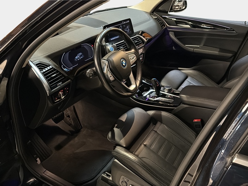 BMW iX3 vaihtoauto