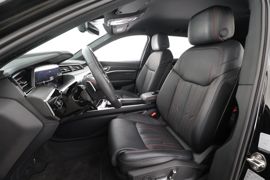 Audi Q8 e-tron vaihtoauto