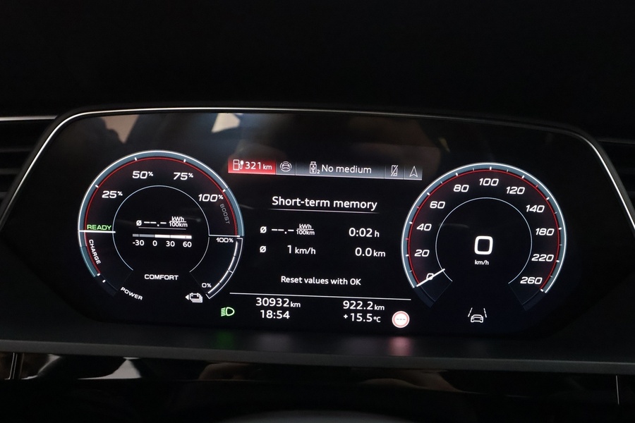 Audi Q8 e-tron vaihtoauto