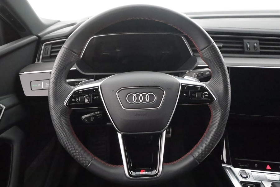 Audi Q8 e-tron vaihtoauto