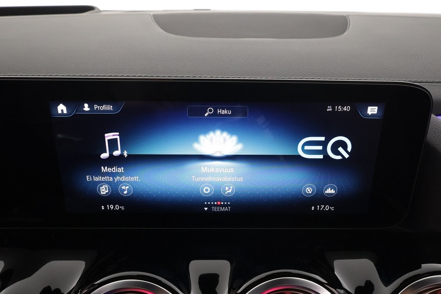 Mercedes-Benz EQA vaihtoauto