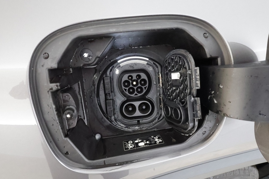 Mercedes-Benz EQA vaihtoauto