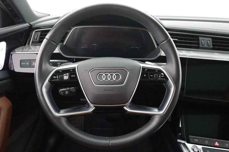 Audi e-tron vaihtoauto