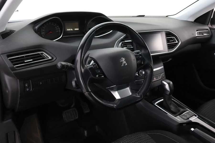 Peugeot 308 vaihtoauto