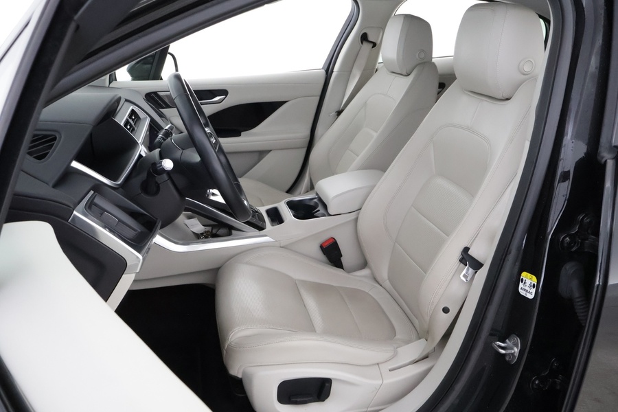 Jaguar I-PACE vaihtoauto