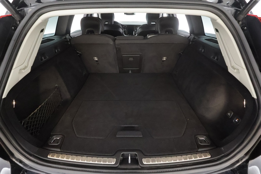 Volvo V60 Cross Country vaihtoauto