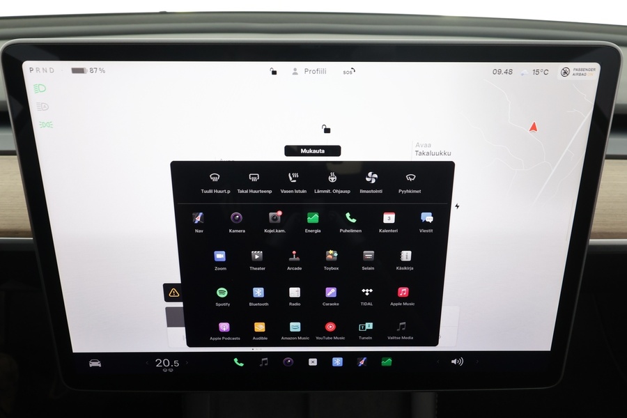 Tesla Model 3 vaihtoauto