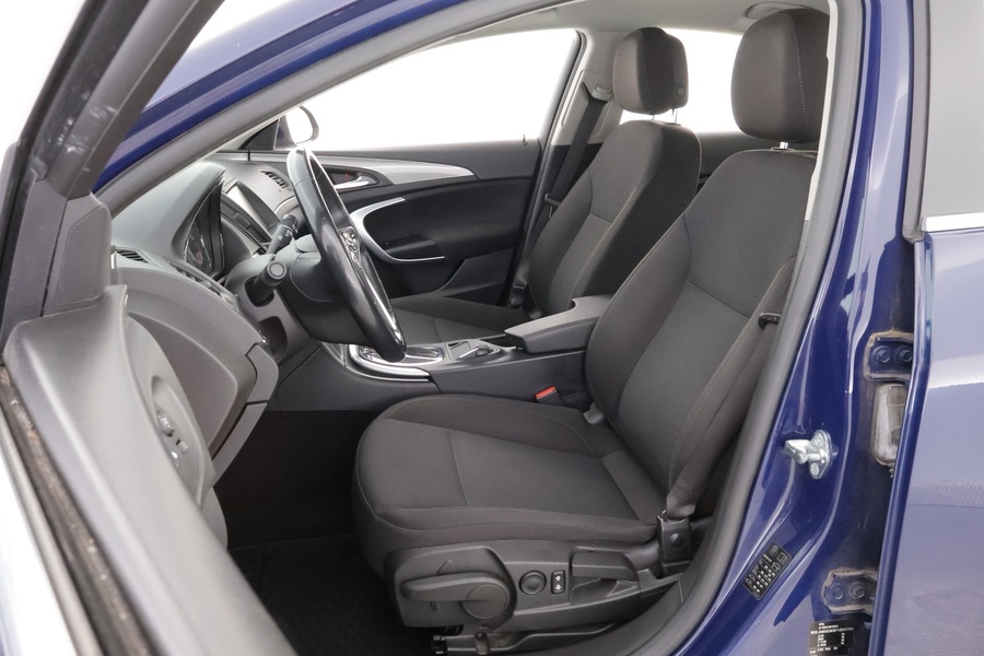Opel Insignia vaihtoauto