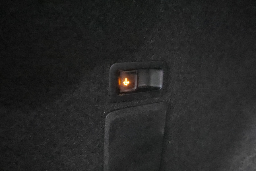 SEAT Leon Sportstourer vaihtoauto