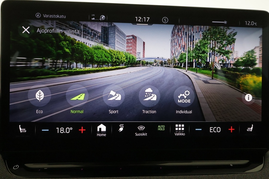 Skoda Enyaq vaihtoauto