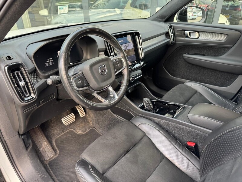 Volvo XC40 vaihtoauto