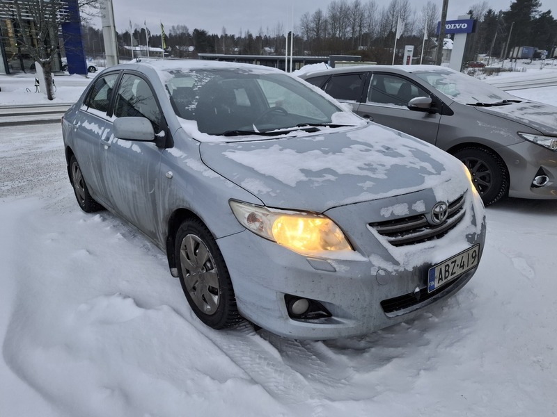 Toyota Corolla vaihtoauto