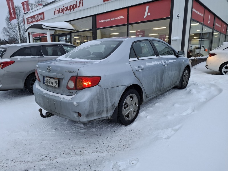 Toyota Corolla vaihtoauto