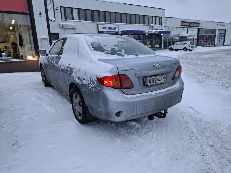 Toyota Corolla vaihtoauto