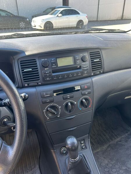 Toyota Corolla vaihtoauto
