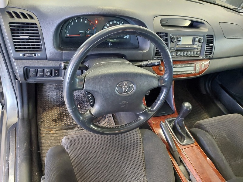 Toyota Camry vaihtoauto