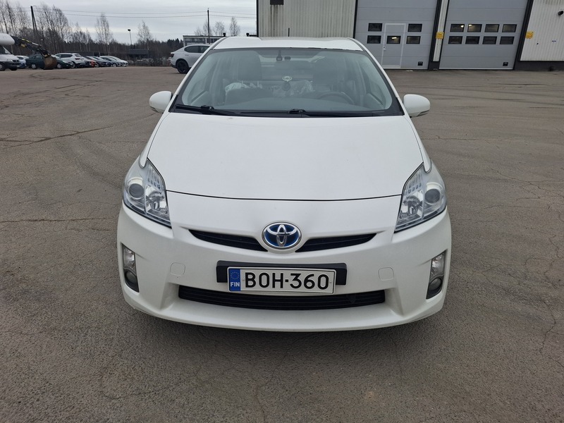 Toyota Prius vaihtoauto