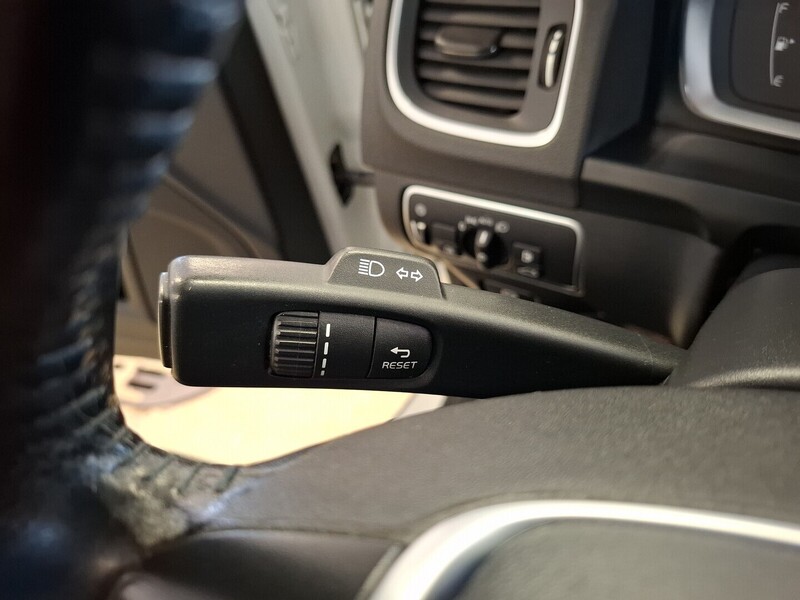 Volvo S60 Cross Country vaihtoauto