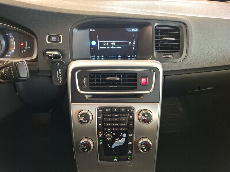 Volvo S60 Cross Country vaihtoauto