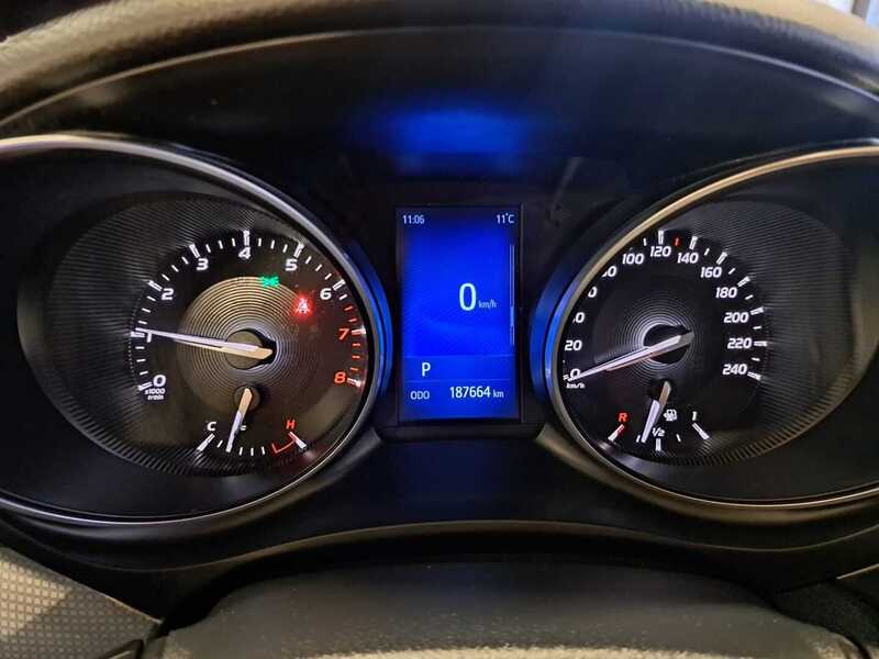 Toyota Avensis vaihtoauto