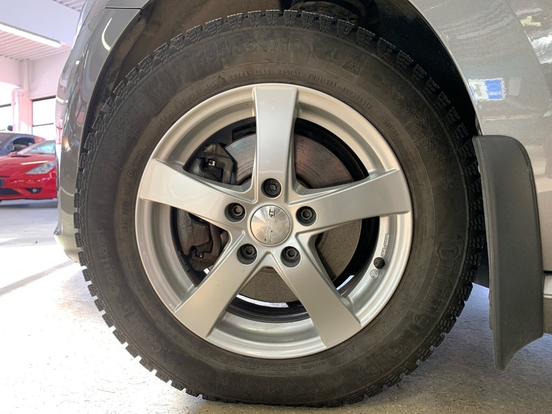 Volkswagen Golf Sportsvan vaihtoauto