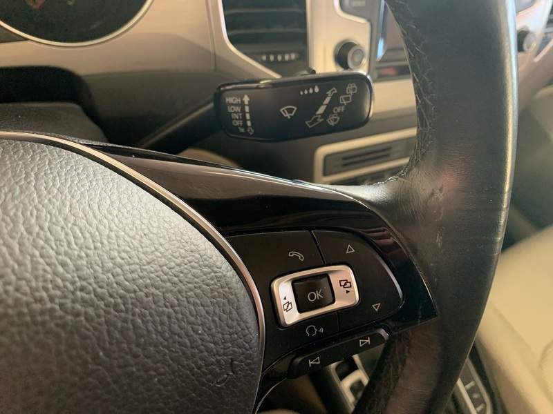 Volkswagen Golf Sportsvan vaihtoauto