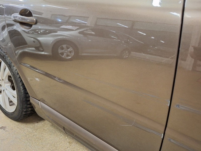 Volvo V70 vaihtoauto