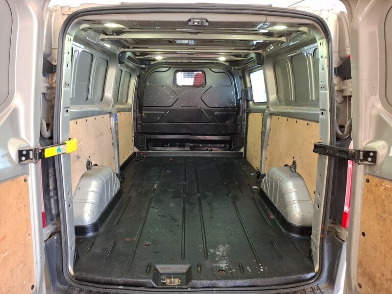 Ford Transit Custom vaihtoauto