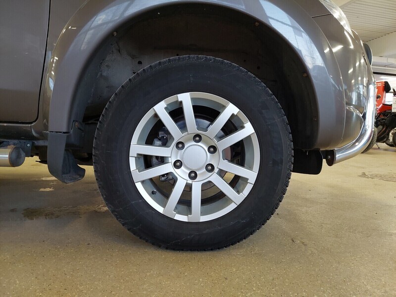 Mitsubishi L200 vaihtoauto