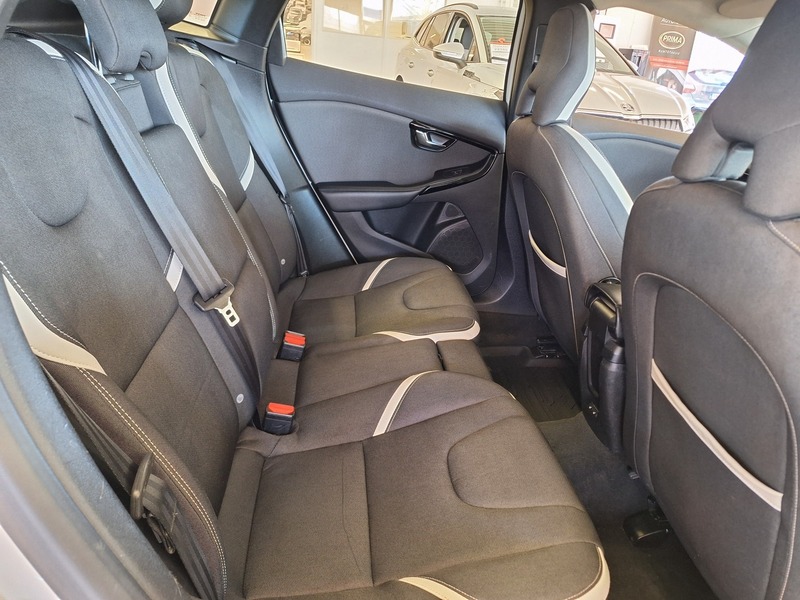 Volvo V40 vaihtoauto