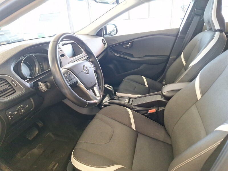 Volvo V40 vaihtoauto