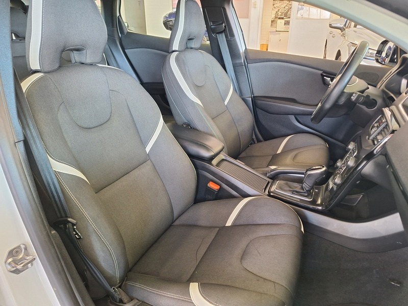 Volvo V40 vaihtoauto