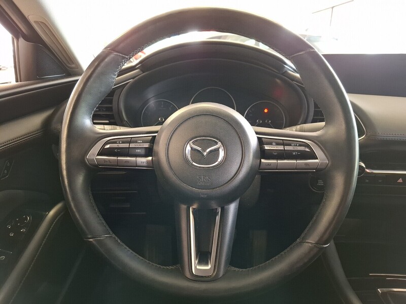 Mazda 3 vaihtoauto