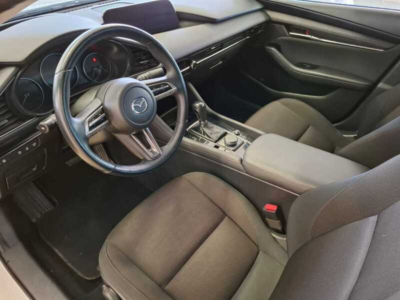 Mazda 3 vaihtoauto
