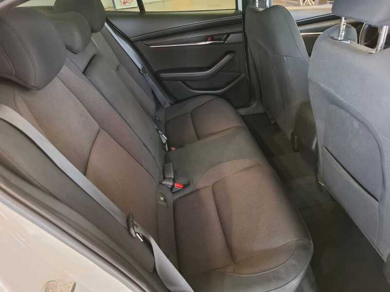 Mazda 3 vaihtoauto