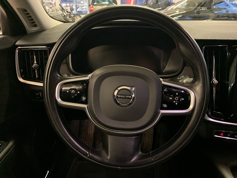 Volvo V90 Cross Country vaihtoauto