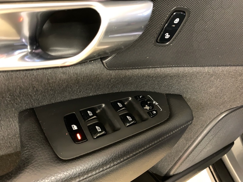 Volvo V90 Cross Country vaihtoauto