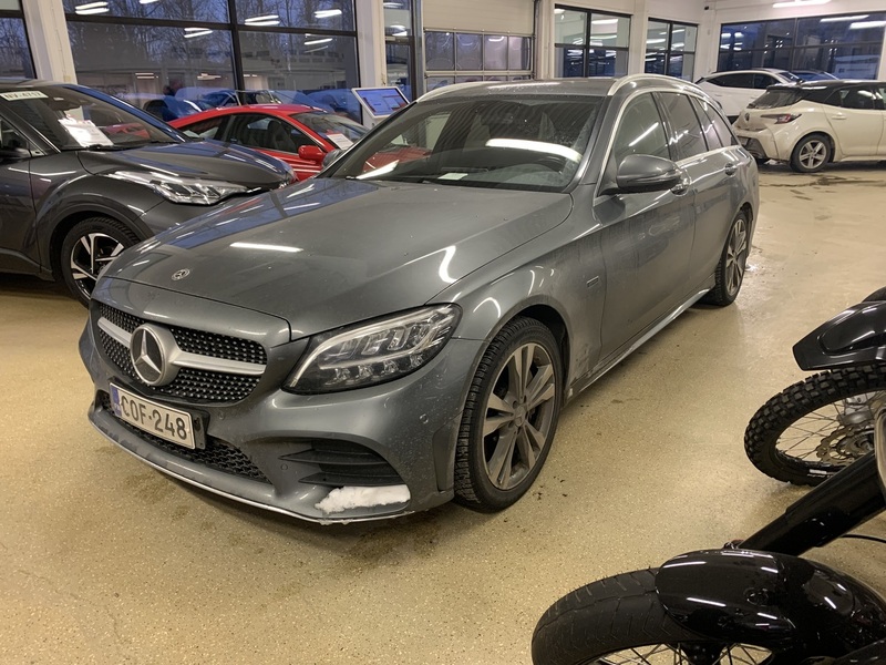 Mercedes-Benz C vaihtoauto