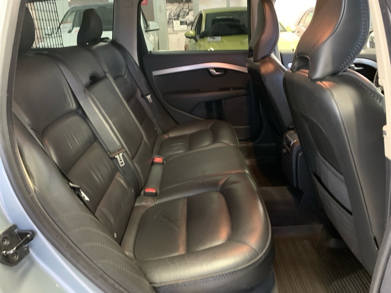 Volvo V70 vaihtoauto