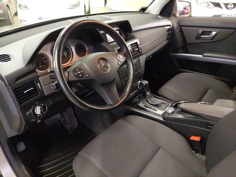 Mercedes-Benz GLK vaihtoauto