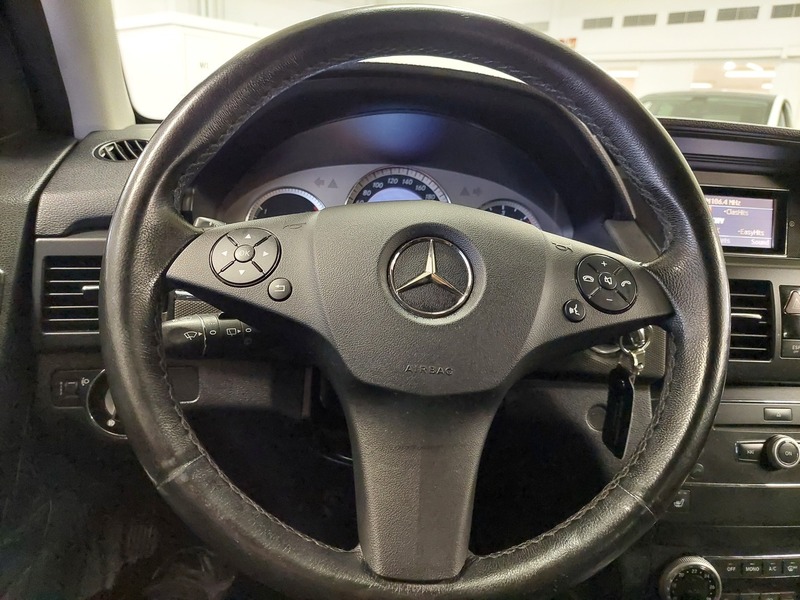 Mercedes-Benz GLK vaihtoauto