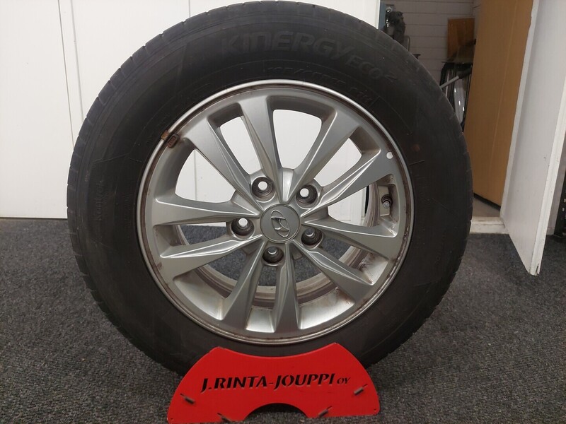 Hyundai i30 5d vaihtoauto