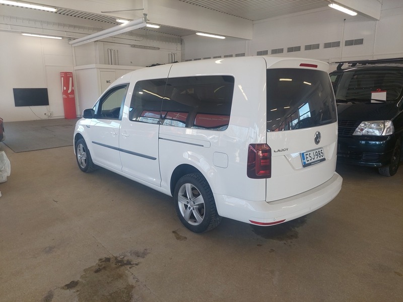 Volkswagen Caddy Maxi vaihtoauto