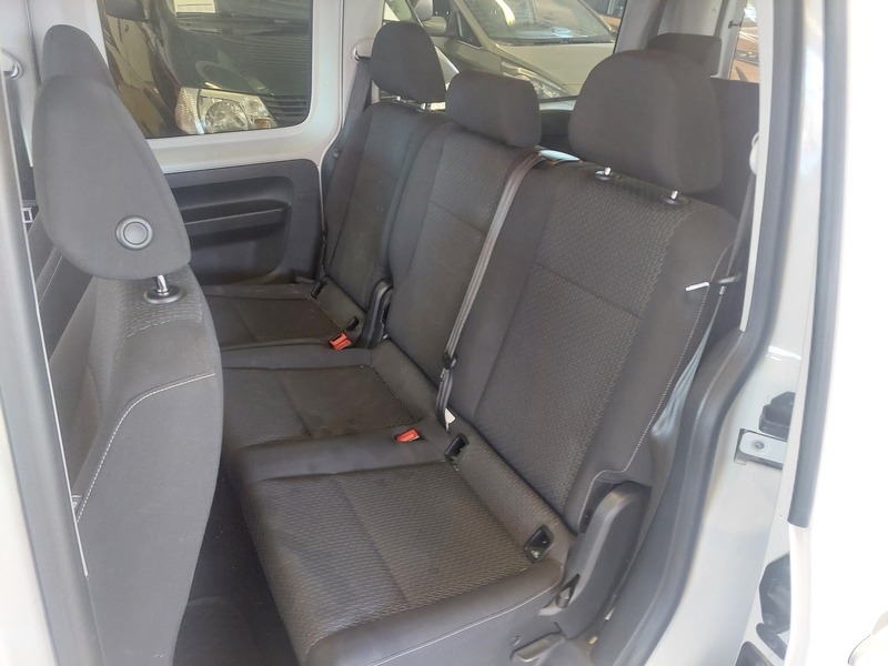 Volkswagen Caddy Maxi vaihtoauto