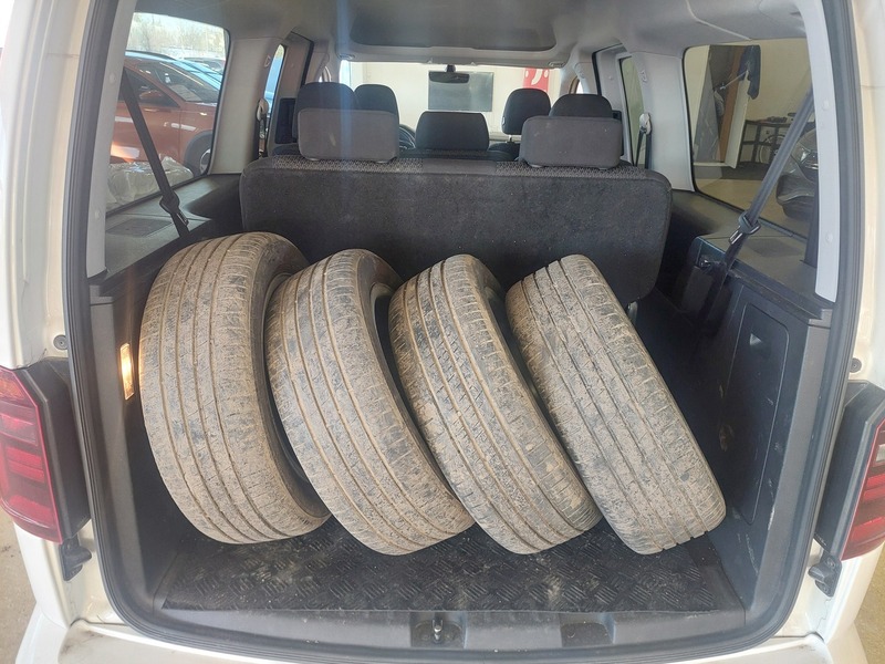 Volkswagen Caddy Maxi vaihtoauto