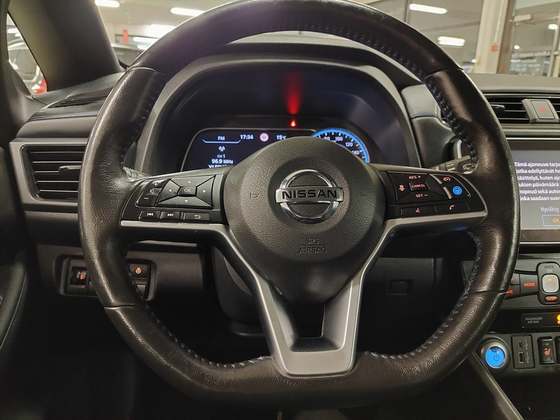 Nissan Leaf vaihtoauto