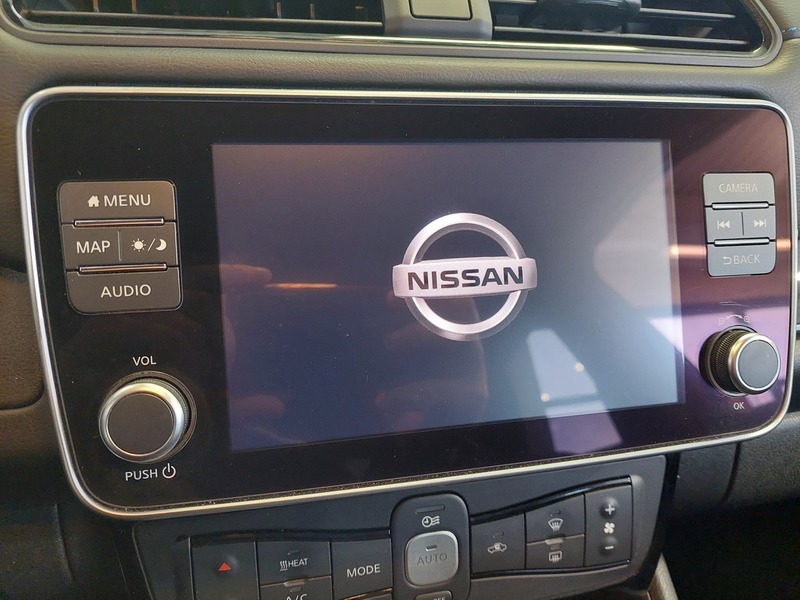 Nissan Leaf vaihtoauto