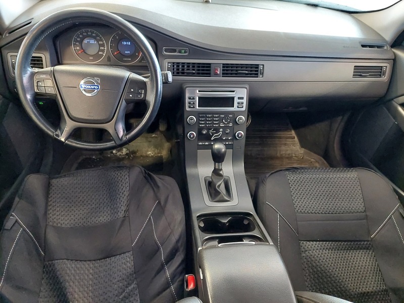 Volvo V70 vaihtoauto