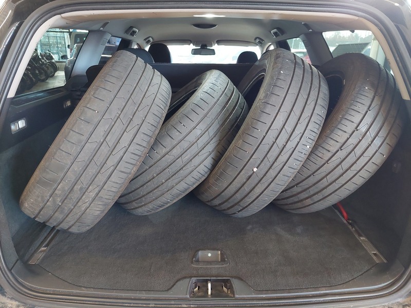 Volvo V70 vaihtoauto